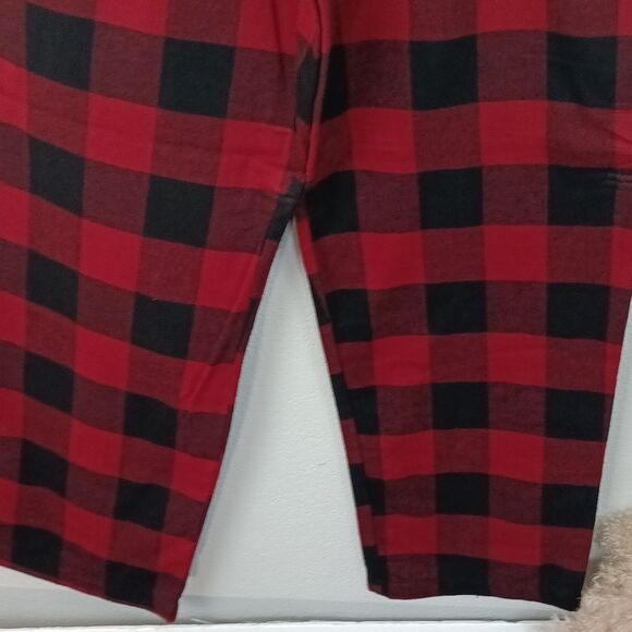 Roundtree & Yorke Men Red and Black Plaid Pajama Set Sz L - Picture 9 of 16